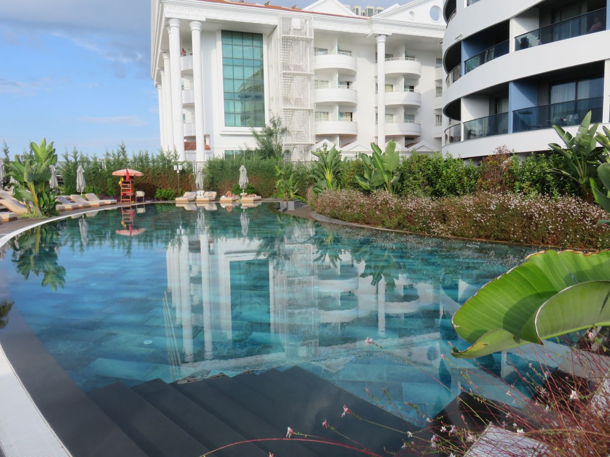 imagini hotel Liu Resort Side